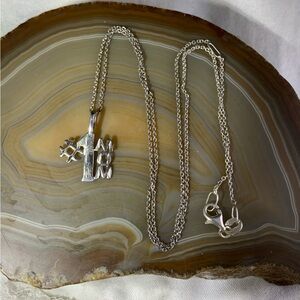 STERLING SILVER #1 MOM NECKLACE